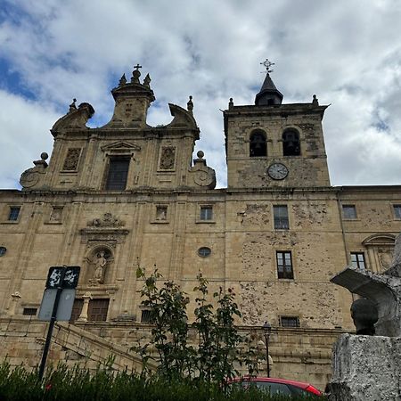 Villa Casa Sapita Villafranca Del Bierzo Exterior foto