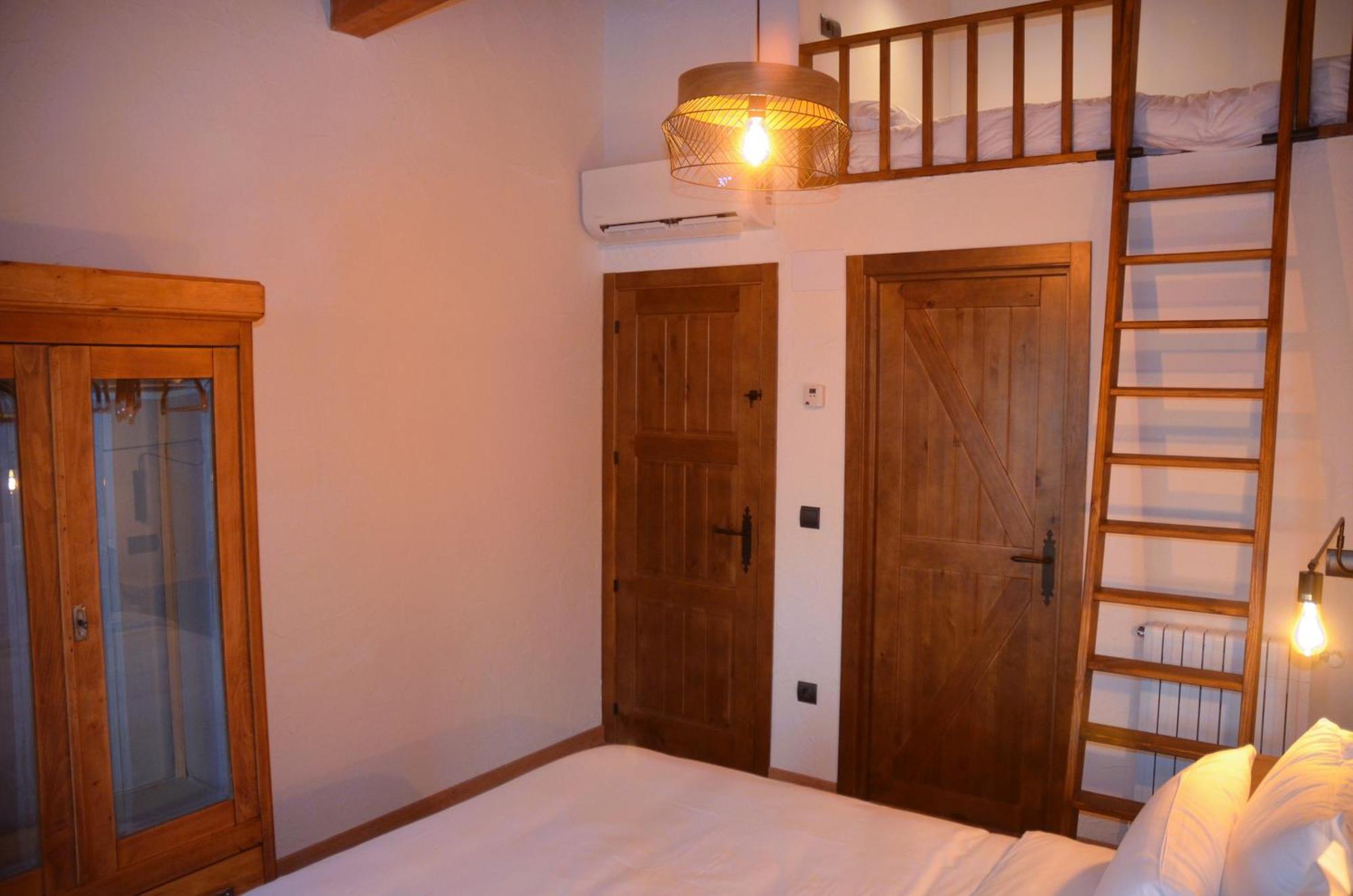 Villa Casa Sapita Villafranca Del Bierzo Exterior foto